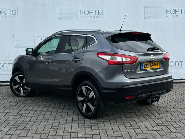 Nissan QASHQAI 2