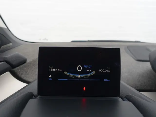 BMW i3 Basis High Executive 22 kWh Aut- 2013 Elektrisch 18