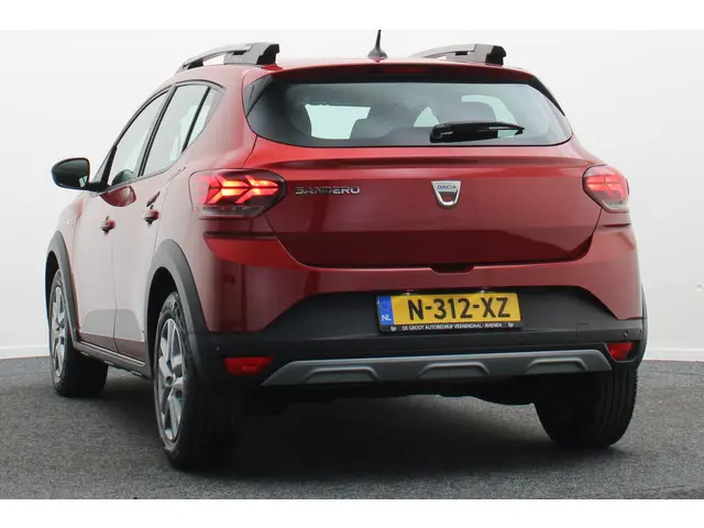 Dacia Sandero Stepway 1.0 TCe 90 Comfort 2021 Benzine 17