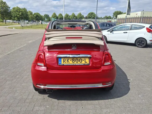 Fiat 500 1.2 Lounge Cabrio 2016 Benzine 4