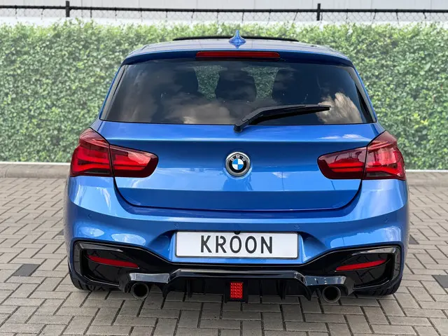 BMW 1 Serie M140i xDrive 2019 Benzine 10