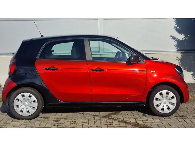 Smart Forfour 1.0 Pure 2016 Benzine 4