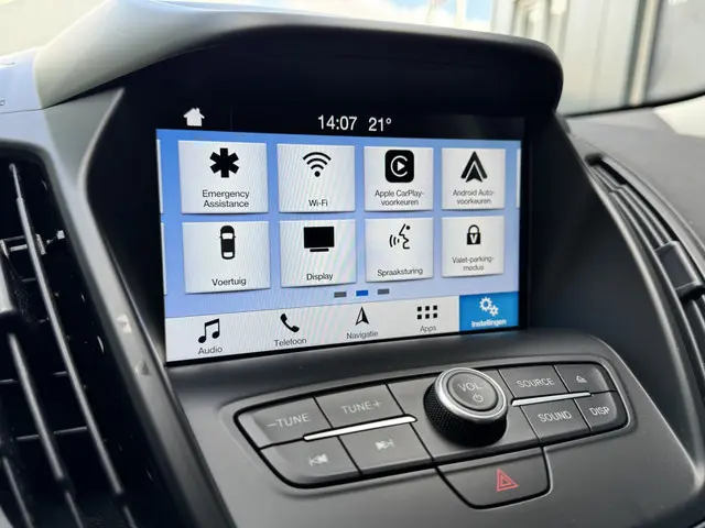 Ford Kuga 1.5 TDCi 120 PK Automaat Titanium 2017 Diesel 18