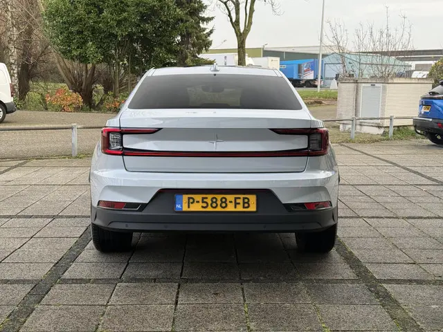 Polestar 2 Long Range Dual Motor AWD 2022 Elektrisch 5