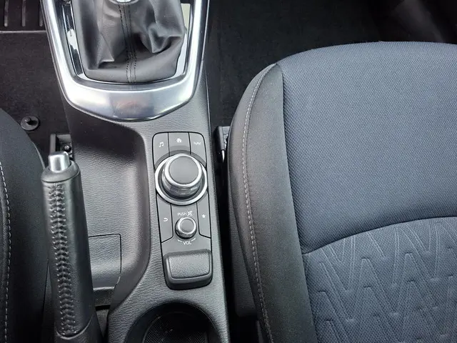 Mazda 2 1.5 Skyactiv-G GT-M Line 2016 Benzine 12