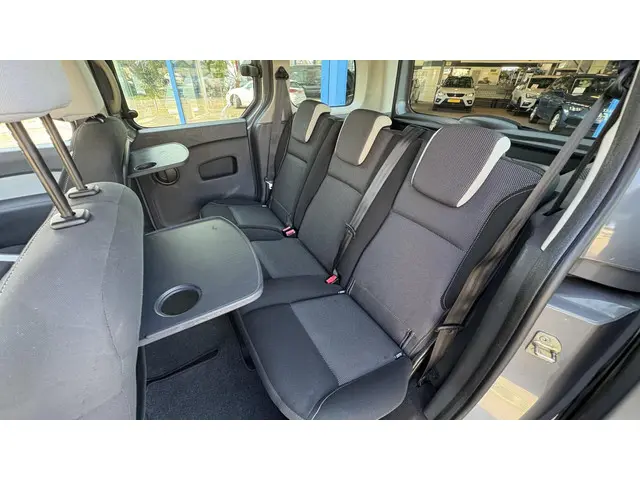 Renault Kangoo Family 1.6-16V Expression 2013 Benzine 14