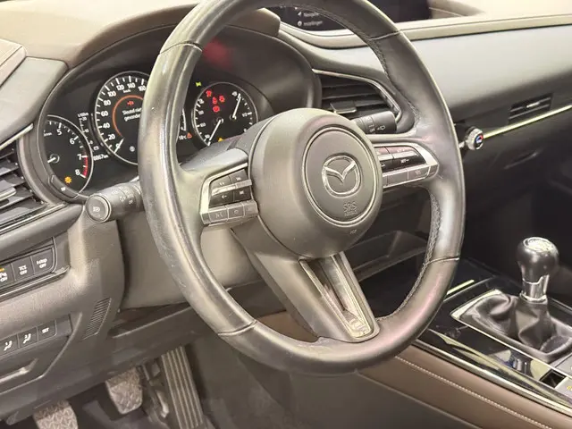 Mazda CX-30 2.0 E-Skyactiv X MHEV Luxury 2021 Benzine 23