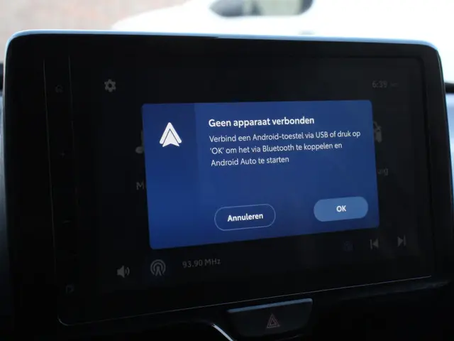 Mazda 2 Hybrid 1.5 Prime-line 2024 Hybride Benzine 33