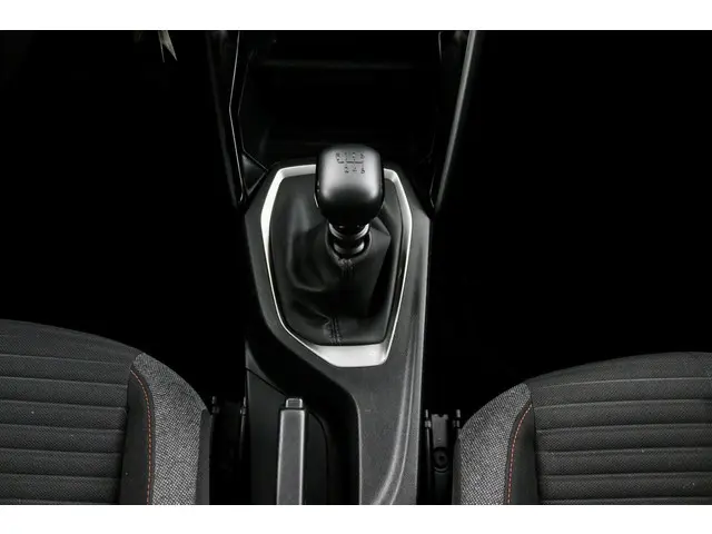 Peugeot 2008 1.2 PureTech Active blauw 2021 Benzine 27