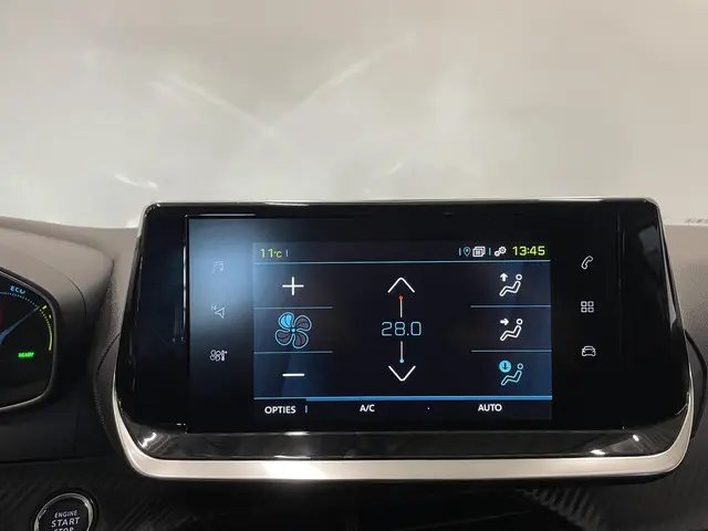 Peugeot e-208 EV Active Pack 50 kWh 2023 Elektrisch 35