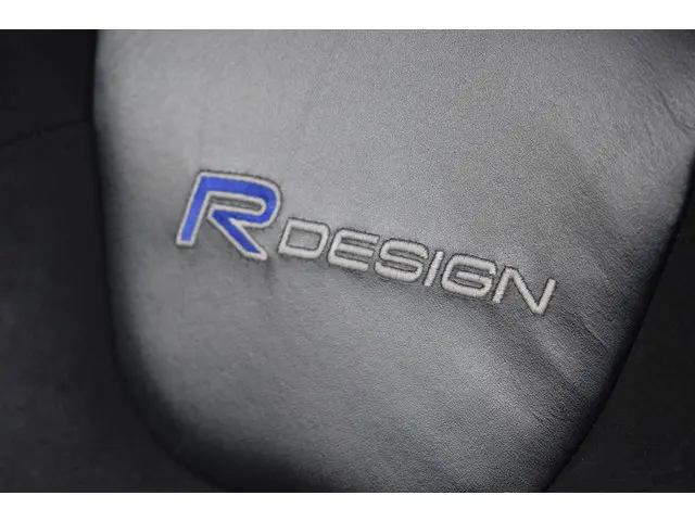 Volvo V40 2.5 T5 255pk Automaat R-Design 2013 Benzine 39