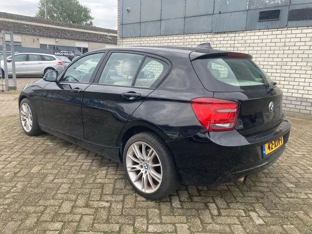 BMW 1 Serie 114i Business+ MOTOR DEFECT!! 2012 Benzine 4