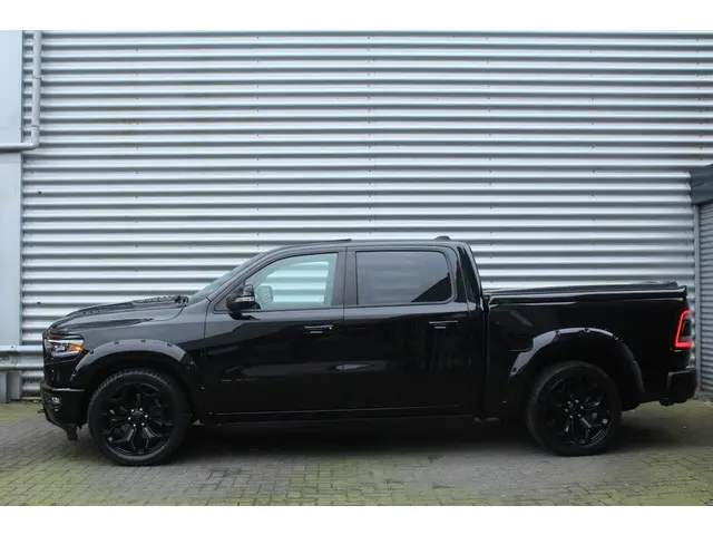 Dodge Ram 1500 5.7 V8 4x4 Crew Cab Limited 2023 LPG/Gas 21