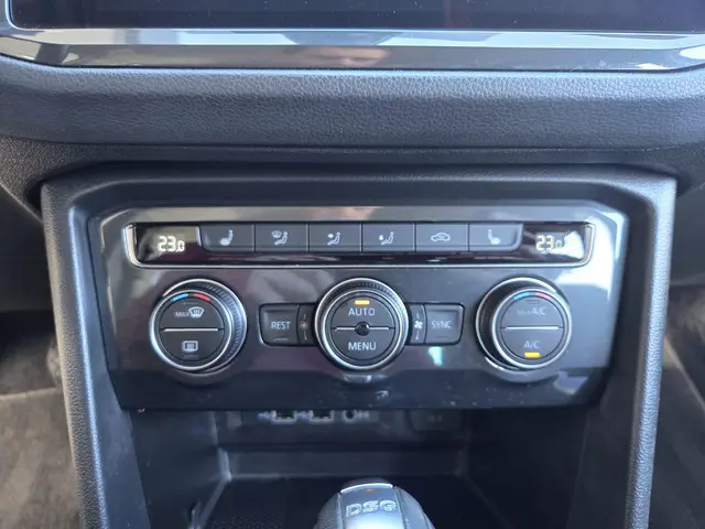 Volkswagen Tiguan 1.5 TSI ACT Highline 2019 Benzine 25