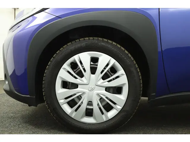 Toyota Aygo X 1.0 VVT-i S-CVT Play 2024 Benzine 37