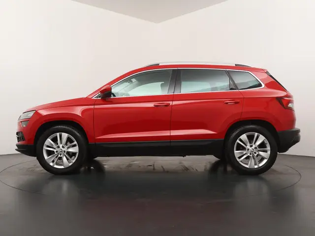 Škoda Karoq 1.5 TSI ACT Style Business 2019 Benzine 2
