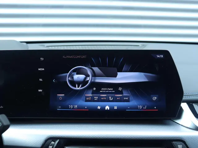 BMW X1 M35i 2024 Benzine 24