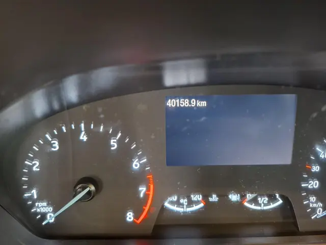 Ford Fiesta 1.0 EcoBoost Hybrid Titanium 2023 Benzine 6