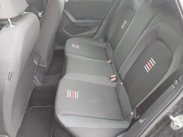 SEAT Arona 1.0 TSI FR Business Intense 2019 Benzine 9