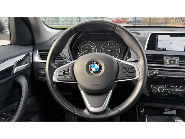 BMW X1 xDrive20i 2018 Benzine 15