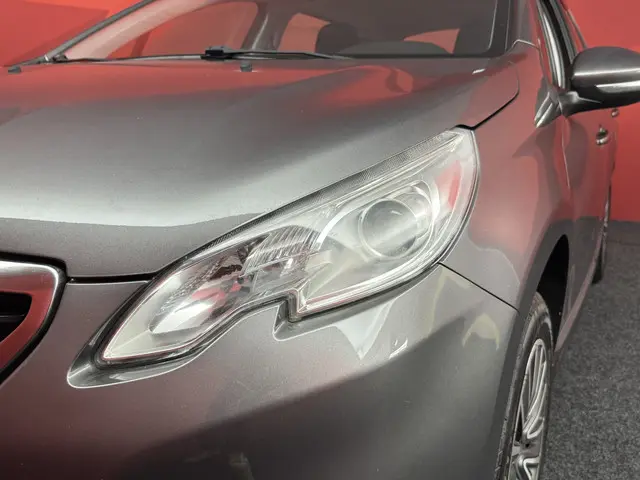 Peugeot 2008 1.2 VTi Blue Lease 2014 Benzine 21