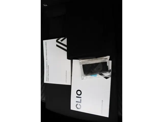 Renault Clio 1.0 TCe 90 GPF Esprit Alpine 2023 Benzine 14