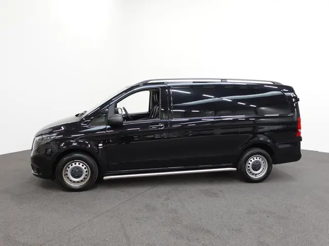 Mercedes-Benz Vito 2