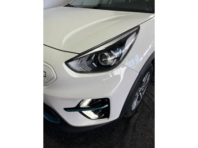 Kia e-Niro Edition 64 kWh 2021 Elektrisch 4
