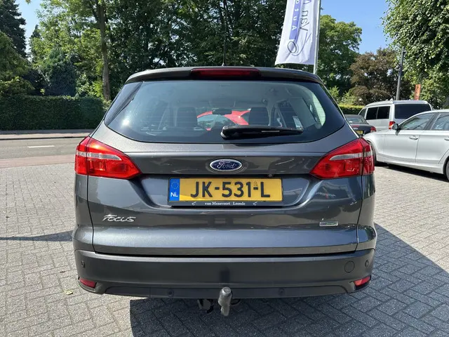 Ford Focus Wagon 1.0 EcoBoost Titanium 2016 Benzine 14