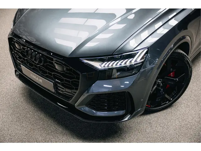 Audi RSQ8 4.0 TFSI quattro 2021 Benzine 4