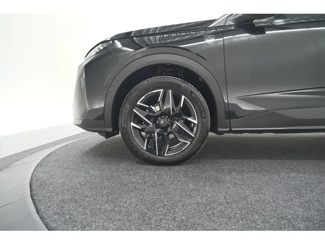 Peugeot 3008 Hybrid 145 e-DCS6 GT 2025 Hybride Benzine 20