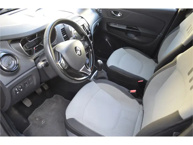Renault Captur 0.9 TCe Dynamique 2013 Benzine 14