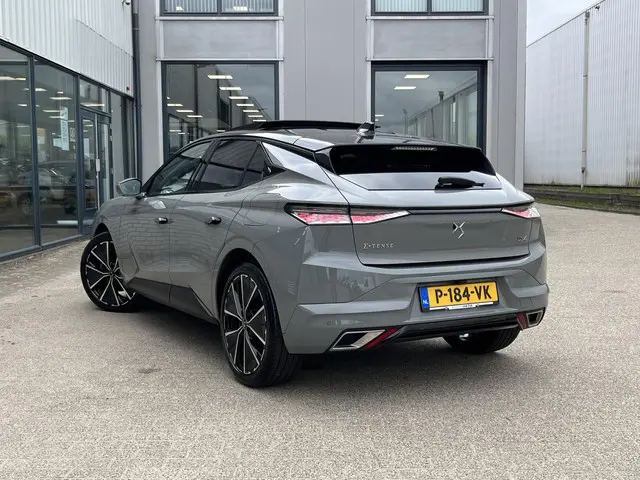 DS DS 4 E-Tense La Première 2022 Hybride Benzine 15