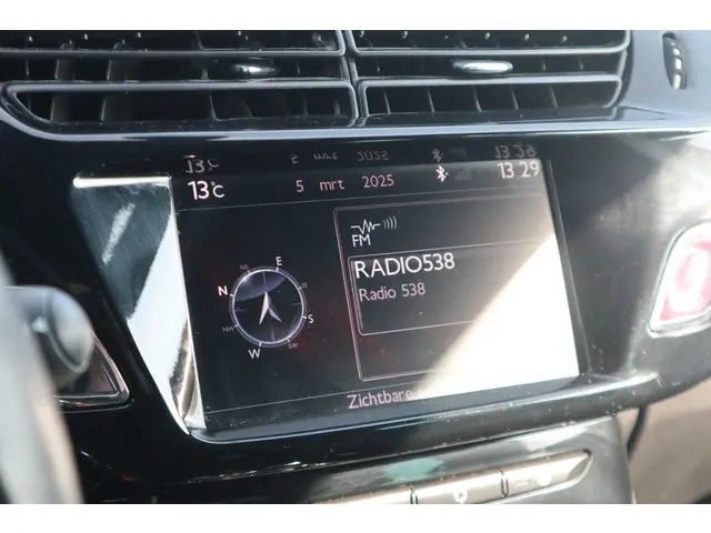 DS DS 3 1.2 PureTech Business 2014 Benzine 23