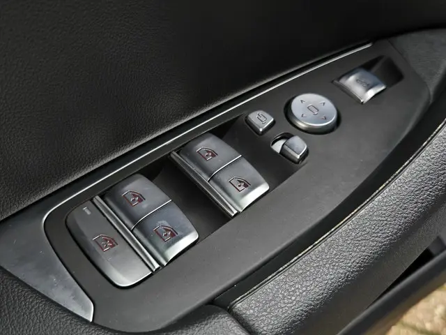 BMW X3 xDrive30e 2022 Hybride Benzine 31