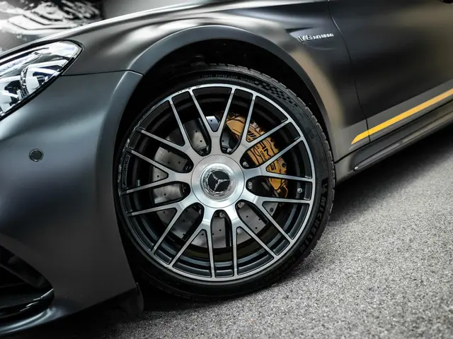 Mercedes-Benz C-Klasse 2