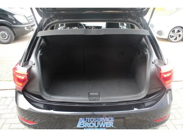 Volkswagen Polo 1.0 TSI DSG Navigatie 2021 Benzine 20