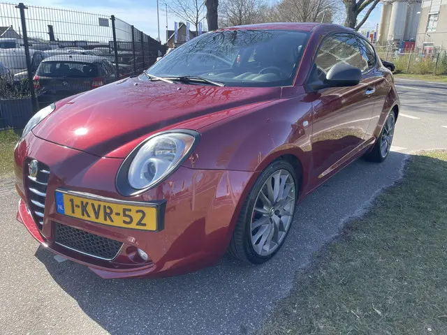 Alfa Romeo MiTo 1.3 JTDm ECO Distinctive 2013 Diesel 4