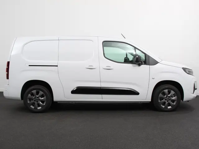 Opel Combo 1.5 BlueHDi 130 S&S L2 Automaat 2024 Diesel 13
