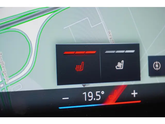 BMW X5 xDrive50e Launch Edition 2023 Hybride Benzine 14