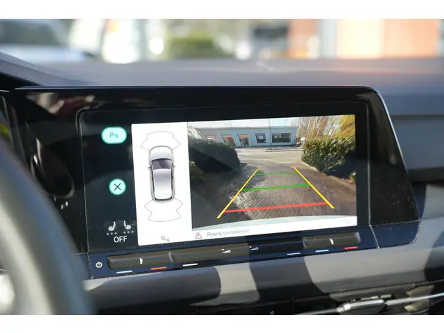 Volkswagen Golf 1.5 TSI Style 2022 Benzine 23