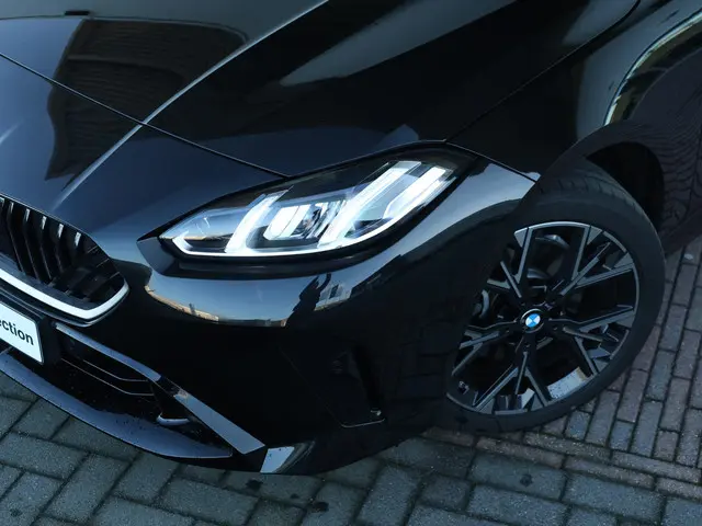 BMW 1 Serie 120 M Sport Design Edition 2025 Benzine 2