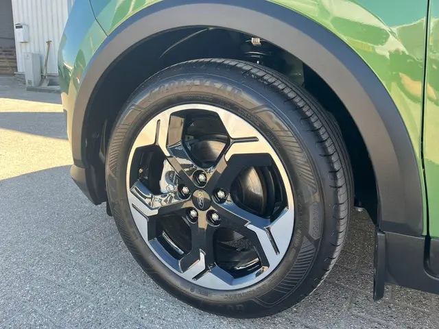 Ford Transit Courier 1.0 EcoBoost Active 2024 Benzine 10
