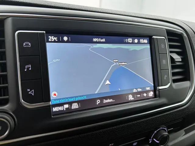 Opel Vivaro-e Combi L3H1 75 kWh 2022 Elektrisch 7