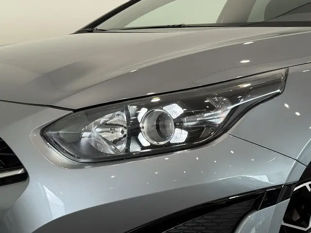 Kia ProCeed 1.5 T-GDi 160 GT-Line 2022 Benzine 17