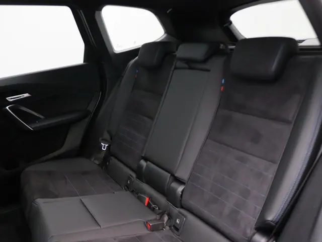 BMW iX1 eDrive20 2025 Elektrisch 23