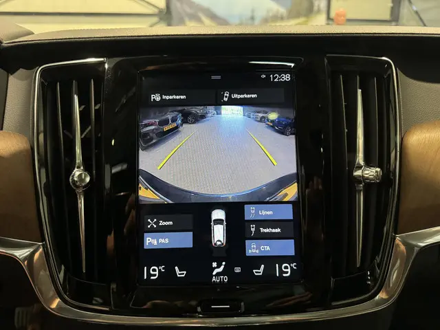 Volvo V90 2.0 T8 AWD Inscription 2019 Hybride Benzine 12