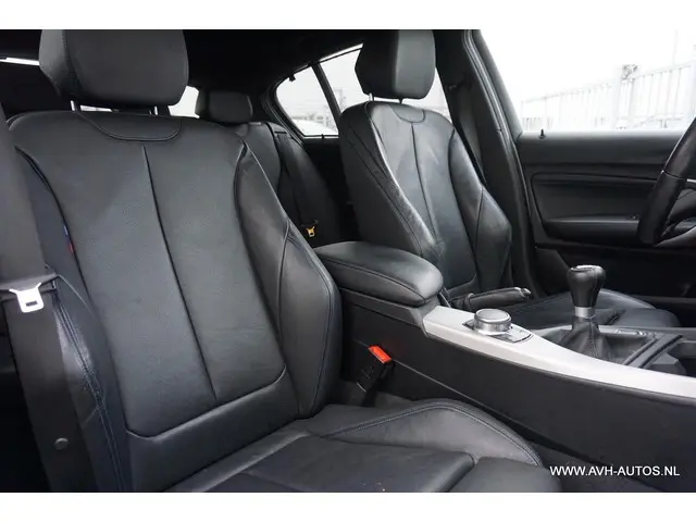 BMW 1 Serie 118i Centennial High Executive 2017 Benzine 20