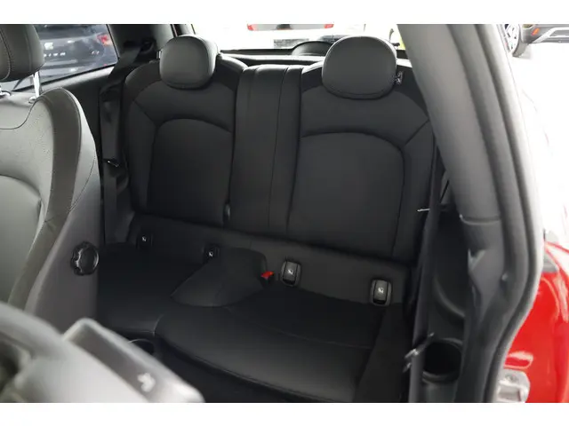 MINI Electric Cooper S 33 kWh 2022 Elektrisch 13