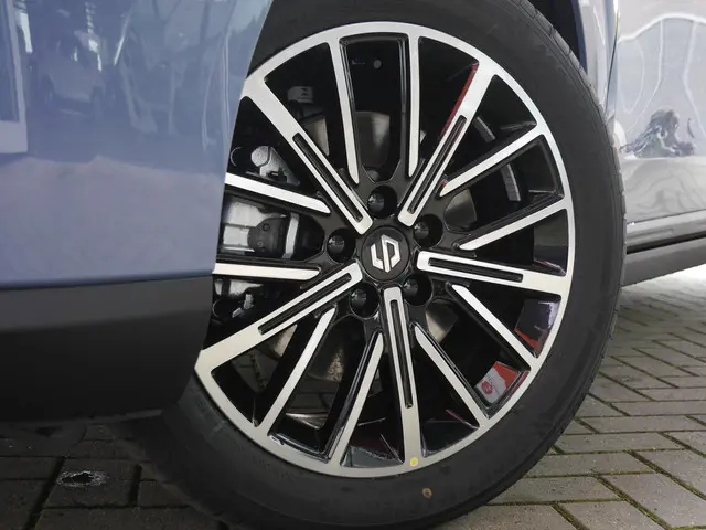 Leapmotor B10 Design ProMax 67.1 kWh 2025 Elektrisch 50